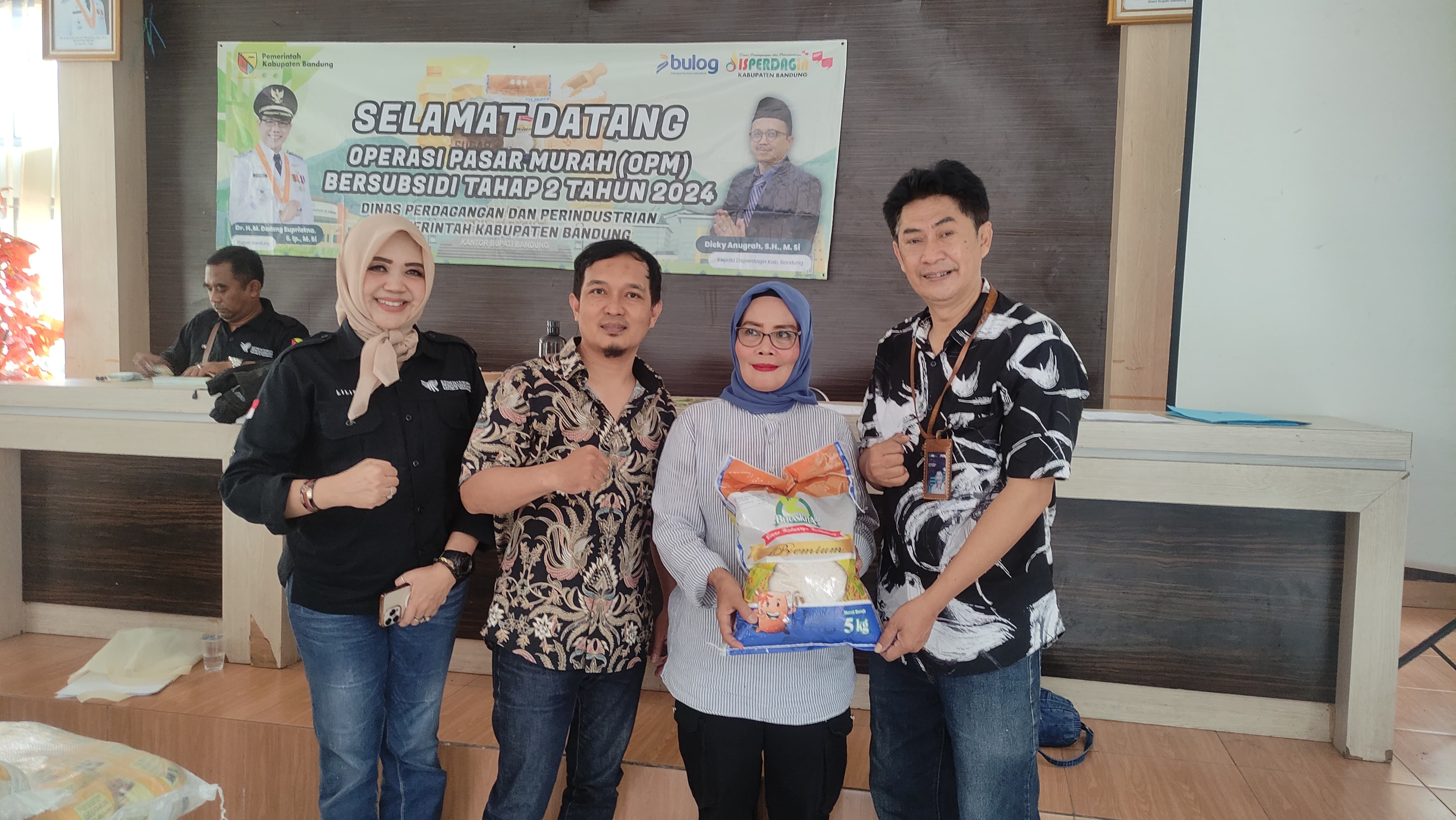 operasi-pasar-murah-kecamatan-solokanjeruk